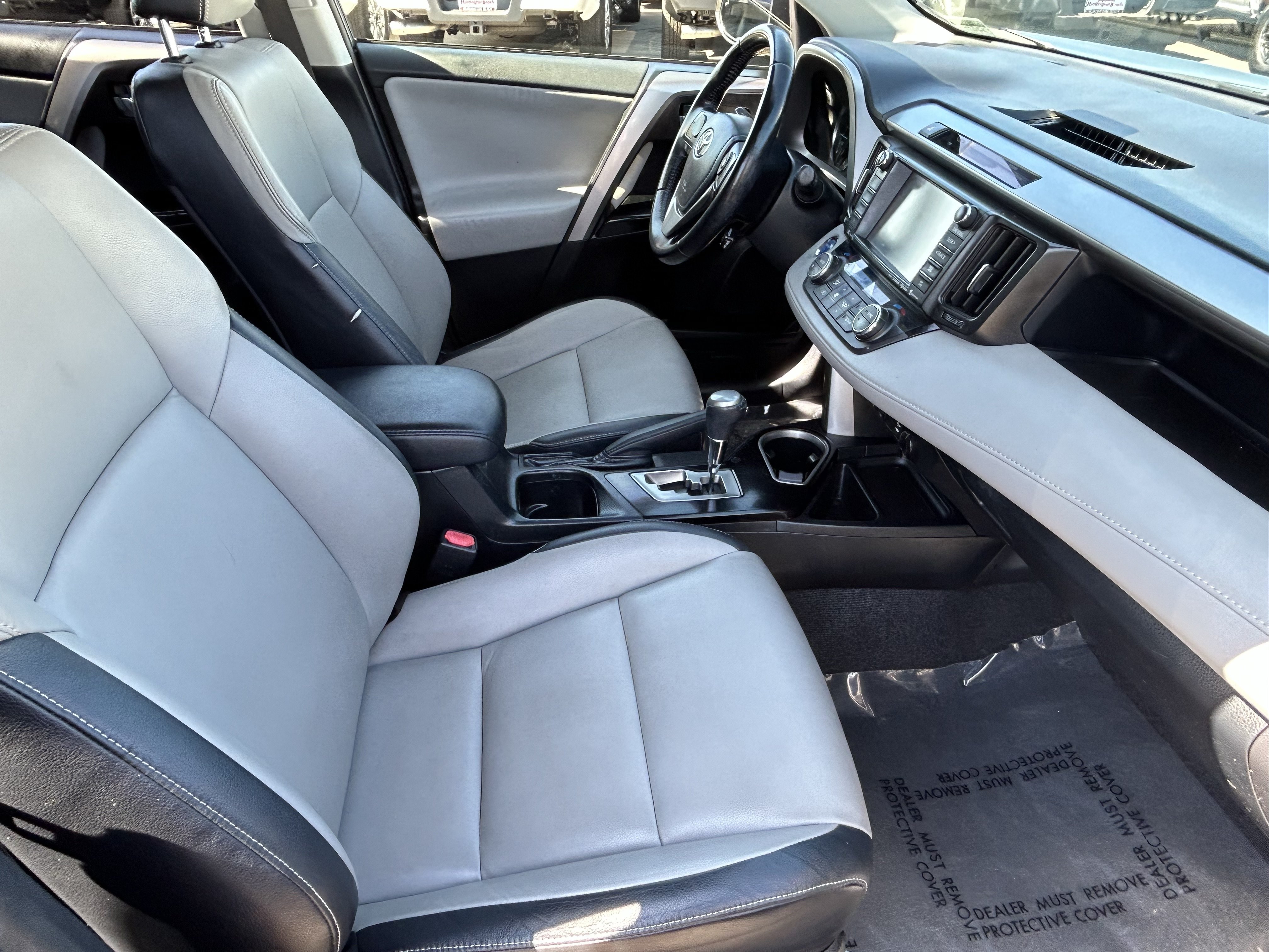 Used 2016 Toyota RAV4 Limited w/ Advanced Technology Package AWD/4WD image 10