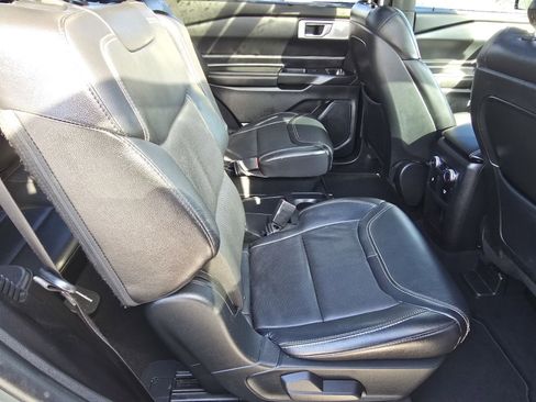 Used 2020 Ford Explorer ST w/ ST Street Pack image 20