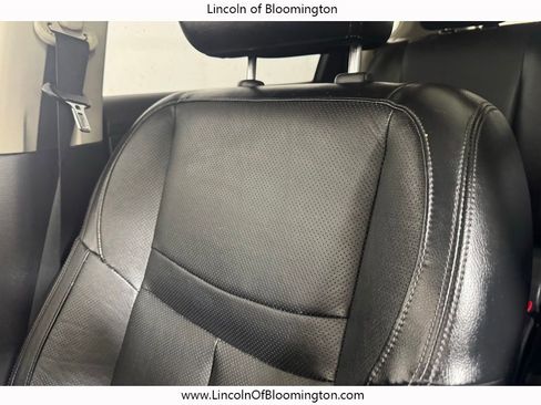 Used 2018 Nissan Rogue SL w/ Premium Package AWD/4WD image 60