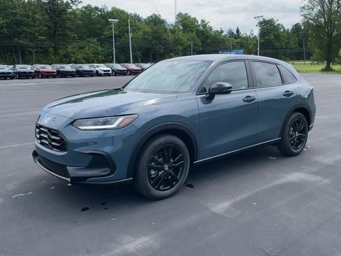 New 2026 Honda HR-V Sport image 4