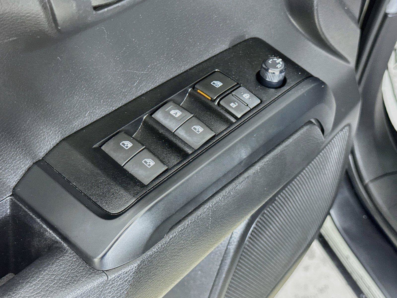 Used 2023 Toyota Tacoma SR AWD/4WD image 17