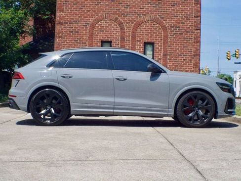 Used 2024 Audi RS Q8 AWD/4WD image 4
