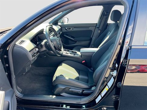 Used 2025 Honda Civic Sport image 20