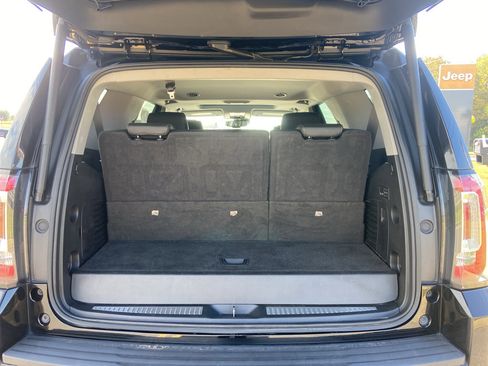 Used 2020 GMC Yukon SLT image 37
