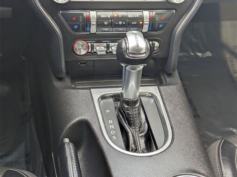 Used 2020 Ford Mustang GT Premium image 15