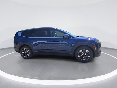 New 2026 Hyundai Ioniq 9 SE AWD/4WD image 9