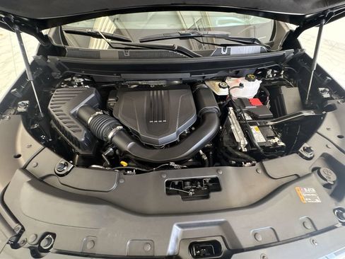 New 2026 Chevrolet Traverse LT w/ Driver Confidence Package FWD image 31
