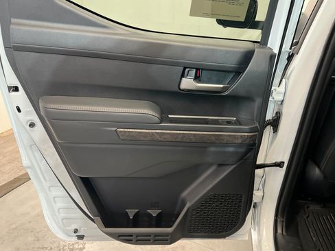 New 2026 Toyota Tacoma 4x4 Double Cab Hybrid image 18