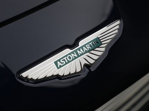 New 2026 Aston Martin Vanquish Convertible image 39