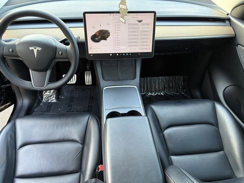Used 2021 Tesla Model Y Performance AWD/4WD image 32