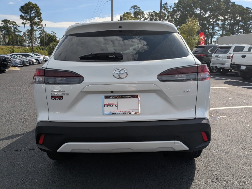 New 2026 Toyota Corolla Cross LE FWD image 5