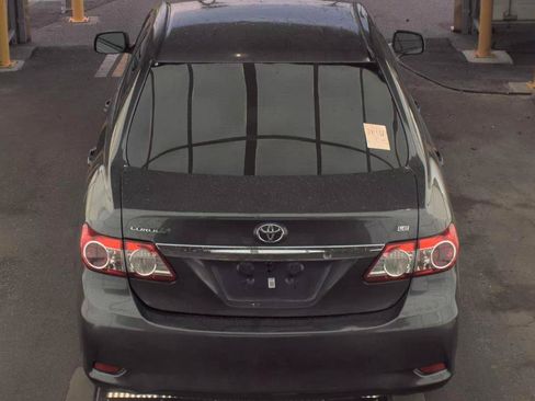 Used 2011 Toyota Corolla LE FWD image 5