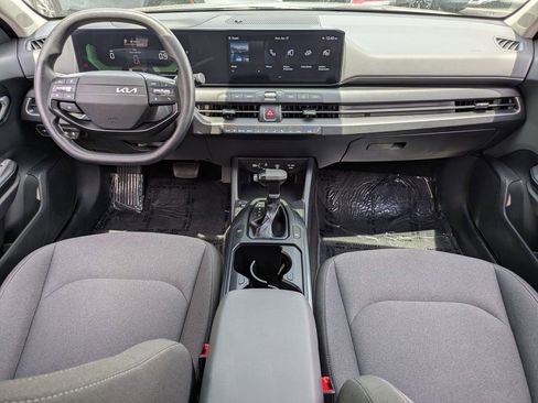 Used 2025 Kia K4 LXS FWD image 24