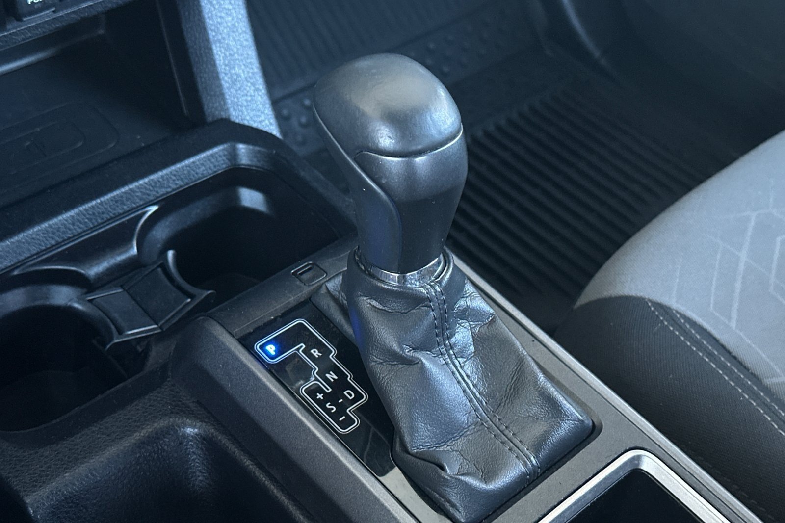 Certified 2023 Toyota Tacoma TRD Off-Road AWD/4WD image 19
