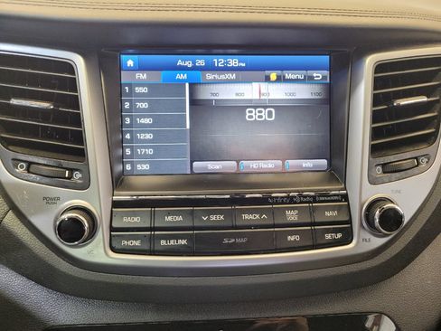 Used 2017 Hyundai Tucson Limited w/ Limited Ultimate Package 03 FWD image 25