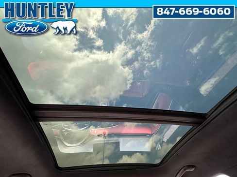 Used 2024 Genesis GV70 3.5T Sport w/ Sport Prestige Package image 18