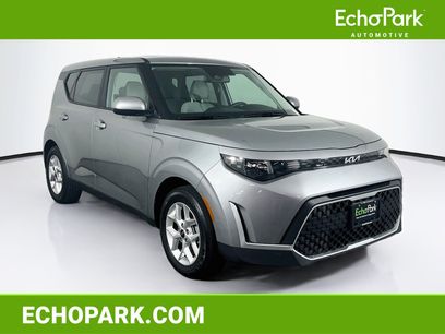 Used 2025 Kia Soul LX w/ LX Technology Package