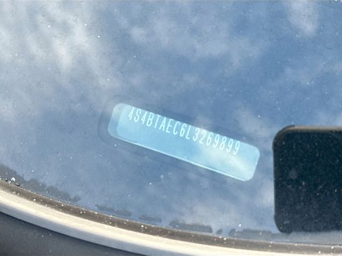 Used 2020 Subaru Outback Premium image 35