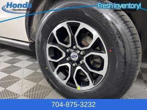 Used 2018 Ford Expedition Limited w/ Equipment Group 301A image 12