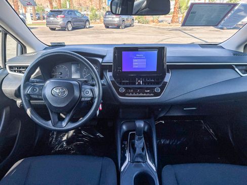Certified 2025 Toyota Corolla LE FWD image 15