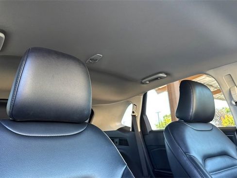 Used 2022 Ford Edge SEL image 21