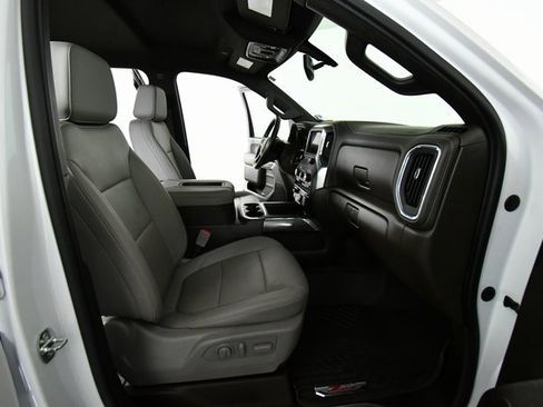 Used 2021 Chevrolet Silverado 3500 LTZ w/ LTZ Plus Package image 23