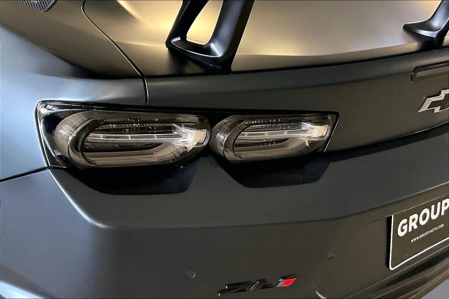 Used 2019 Chevrolet Camaro ZL1 RWD image 24