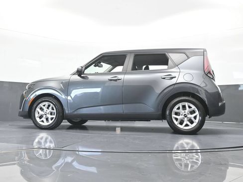 Used 2024 Kia Soul S FWD image 54