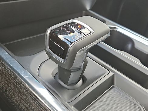 New 2026 Chevrolet Silverado 1500 RST w/ RST All Star Premium Package AWD/4WD image 19