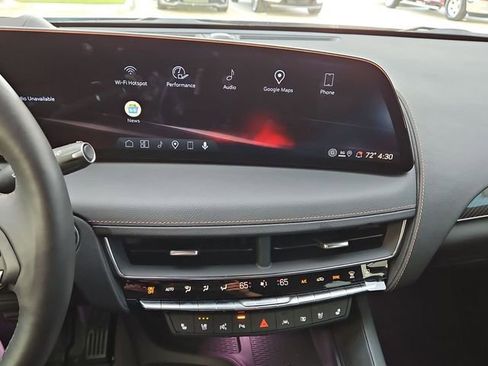 Used 2026 Cadillac CT5 V w/ Technology Package image 16