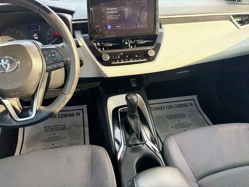 Used 2024 Toyota Corolla SE w/ SE Premium Package FWD image 17