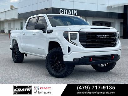 Used 2022 GMC Sierra 1500 Elevation w/ LPO, Elevation Black Package