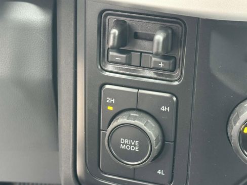 New 2025 Ford F550 4x4 Crew Cab Super Duty image 16