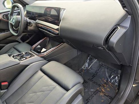 Certified 2025 BMW X3 xDrive30i w/ Convenience Package image 23