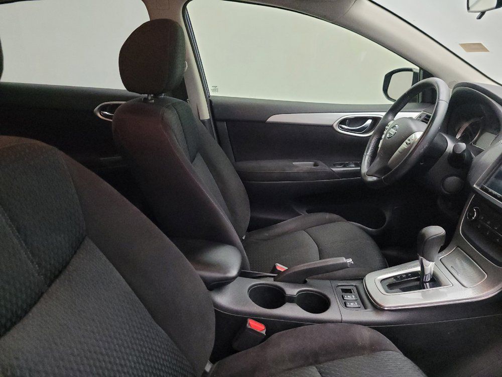 Used 2015 Nissan Sentra SR w/ Navigation Package FWD image 21