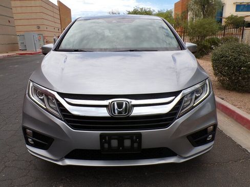 Used 2018 Honda Odyssey EX-L image 2