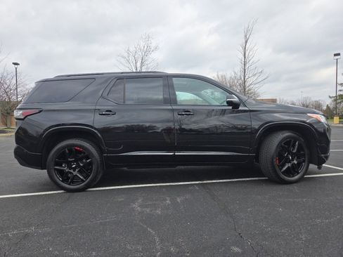 Used 2021 Chevrolet Traverse Premier w/ Redline Edition image 23