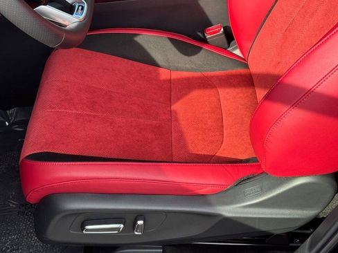 Certified 2025 Acura ADX A-Spec AWD/4WD image 18