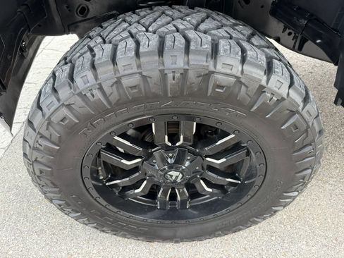 Used 2018 Ford F150 Lariat w/ Equipment Group 501A Mid AWD/4WD image 7