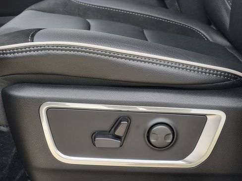 New 2026 RAM 1500 Laramie w/ Night Edition image 16