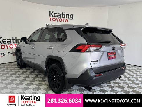 Certified 2025 Toyota RAV4 LE FWD image 8