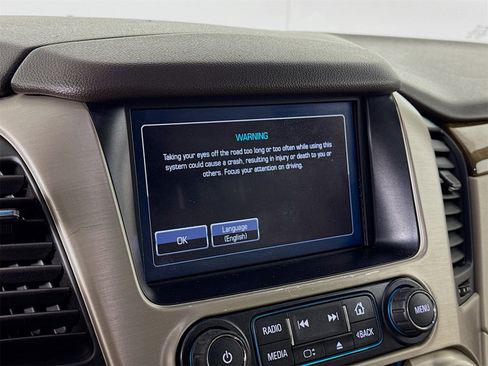 Used 2017 GMC Yukon XL Denali w/ Open Road Package image 12