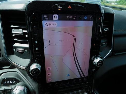 Used 2025 RAM 1500 Laramie image 15