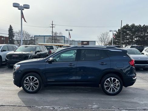 Used 2018 GMC Terrain SLT w/ Preferred Package image 8