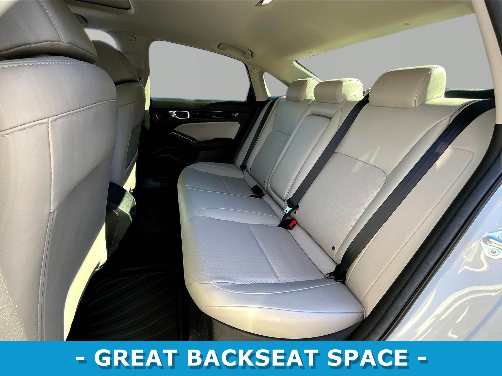 Used 2024 Honda Civic Touring image 21
