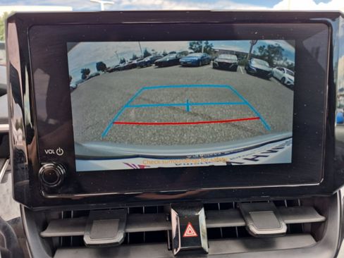 Used 2025 Toyota Corolla LE FWD image 30