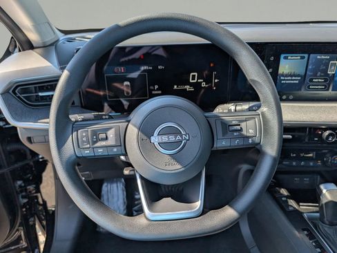 New 2026 Nissan Kicks SV image 20