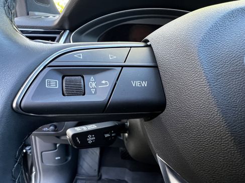 Used 2022 Audi Q5 2.0T Prestige image 19