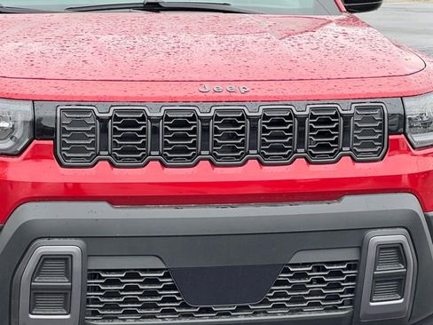 New 2026 Jeep Cherokee Laredo image 38