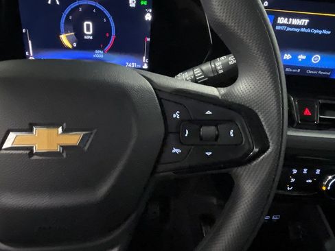 Used 2025 Chevrolet TrailBlazer LT w/ Driver Confidence Package AWD/4WD image 34